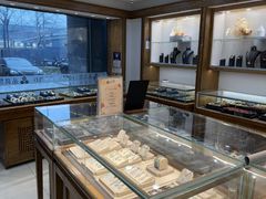 -品真阁华夏典当行(四通桥店)