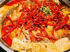 -辣尚瘾·烤鱼·新川菜(交大直营店)