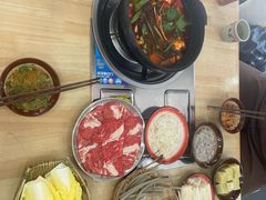 -钱摊摊安顺夺夺粉火锅(宏大广场店)