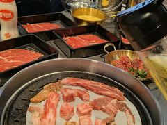 -哈哈碳都·牛肋条无限自助烤肉(台江万达店)