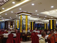 大堂-天鲜阁·海鲜粤菜·33年老字号(石槎白云站店)