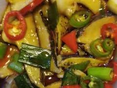 -喝丢一只鞋海鲜烧烤·海肠捞饭(东关街店)