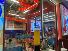 -刘姐啤酒鱼民族演艺餐厅(西街总店)