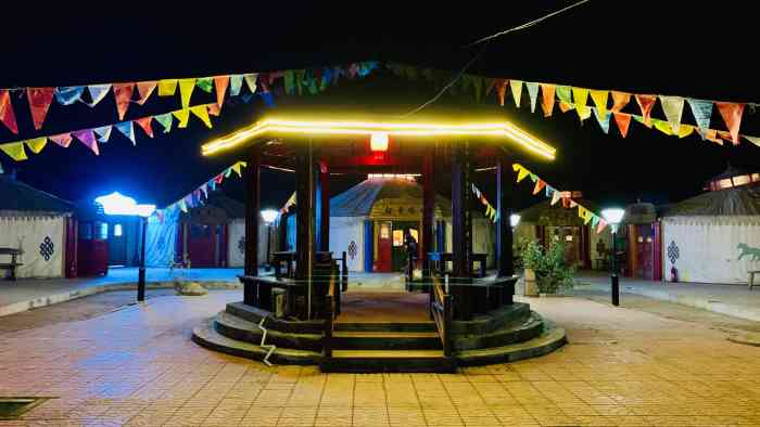 白音塔拉蒙古包-"蒙古包特色 还有人演奏 不是是单独消费的.