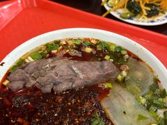 -吾穆勒蓬灰牛肉面·清真(北滨河中路店)