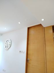 -HEYAN荷妍专业脱毛连锁机构