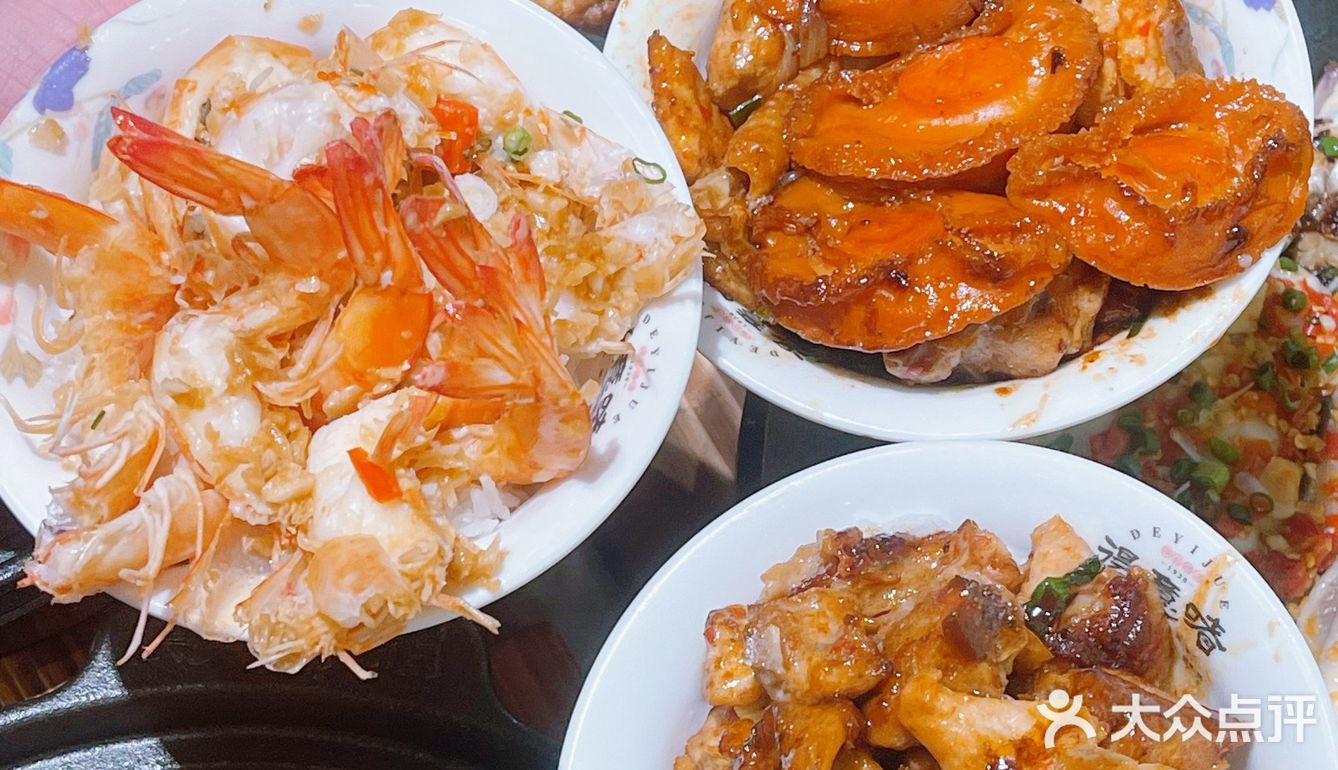 香港人喜欢吃的啫啫煲，得意啫啫煲！