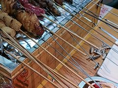 -喝丢一只鞋海鲜烧烤·海肠捞饭(文体街店)