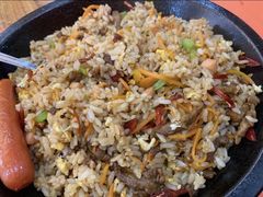-许西美食一条街