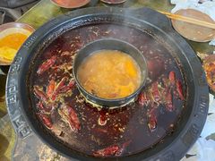 -黄潇洒老火锅(九眼桥宏济巷店)