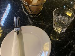 -MEAT MATE 鲜食肉铺(凤凰汇·里巷店)
