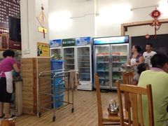 -苗伯妈酸汤火锅