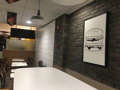 -麦当劳(中唱大厦店)