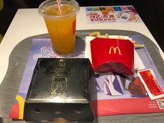 -麦当劳(光新乐购店)