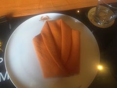 餐具摆设-Ministry of Crab(科伦坡店)