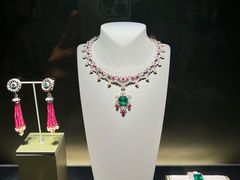 -梵克雅宝(国贸商城店)