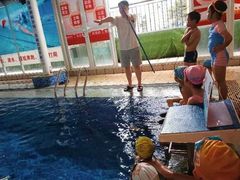 -奥龙堡游泳馆(广纸店)