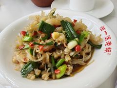 -独一佳老胡湘菜馆(矿山路店)