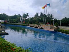 -亚龙湾亚泰商业街