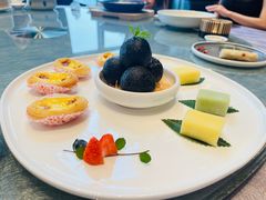 -景月阁空中食府(希尔顿酒店)