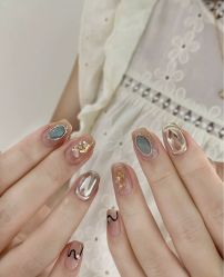 -LILY NAILS美甲美睫