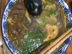 -叶新小吃店(来凤小区总店)