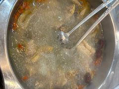 -光头药膳鸡(莱茵小镇店)