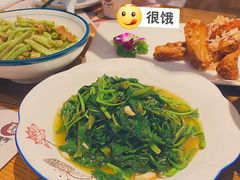 -黄泥岗·地道湖北菜(奥特莱斯店)