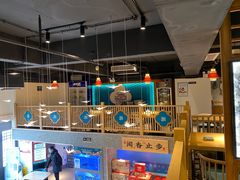 大堂-呷湘厨·鱼汤捞饭·剁椒鱼头·辣椒炒肉(国家会展中心店)