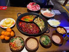 -萍姐火锅·公路夜市(南京弘阳广场店)