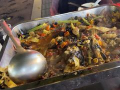 -后街佬·炭火鲜鱼杂(南城店)