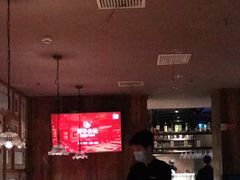 大堂-青年公社烤鸭(青年路店)