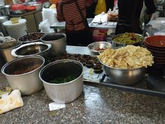 -明记砂煲美食(人民北路四十号大院店)