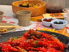 -肥肥虾庄·金牌油焖大虾(汉口城市广场店)