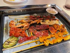 -爱客得牛排海鲜烤肉·火锅自助(春熙路黑金好店)