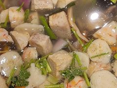 -谊荣海鲜大牌档(石湖店)