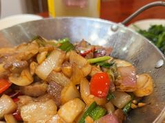 -芦茨金富饭庄·25年老字号·专做稻草鸡