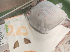 -麦当劳(华贸天地店)