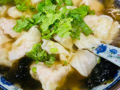 -老谢野馄饨(延安路店)