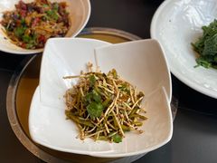 凉拌折耳根-黔蘑菇四季餐厅(观山湖店)