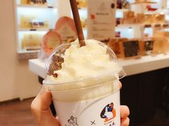 大白兔冰莹-GODIVA(国际金融中心店)
