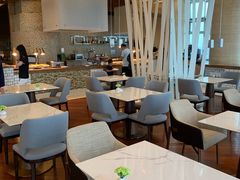 -湖景知味西餐厅•自助餐• 轻食(南京金茂威斯汀大酒店)