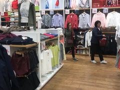 -优衣库(东莞汇一城店)
