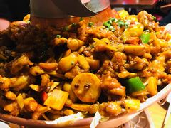 -炉小二铜锅牛蛙•川湘菜(三里屯店)