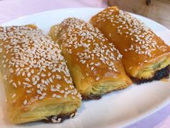 香麻叉烧酥-誉八仙酒楼(静安大悦城店)