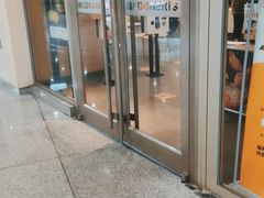 门面-麦当劳(天津站三店)