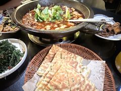 -都江堰石锅鱼
