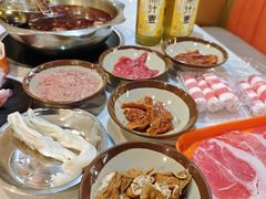 -尚品海鲜肥牛自助火锅(湖明店)