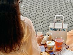 -Shiftin’浮起咖啡 (福保店)