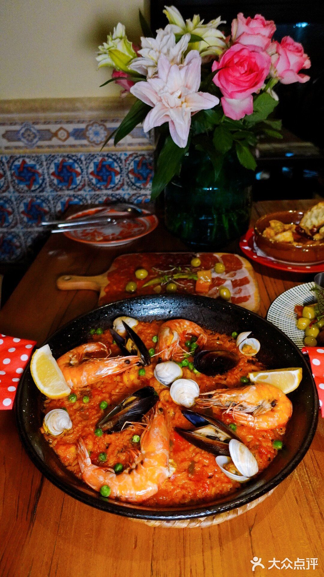 魔都小囡推新|独栋别墅里的地道西班牙菜